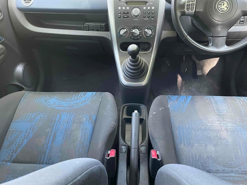 Vauxhall VVT ecoFLEX SE MPV 1.2 Manual Petrol