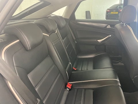 2.0 TDCi Titanium X Business Edition Hatchback 5dr Diesel Powershift (149 g/km, 161 bhp)