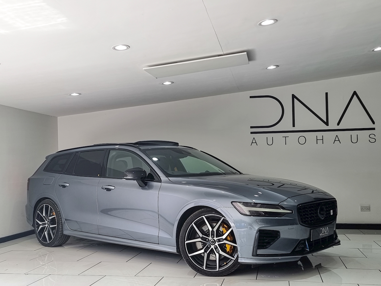 Used 2021 Volvo V60 h T8 Polestar Engineered For Sale (U336) DNA