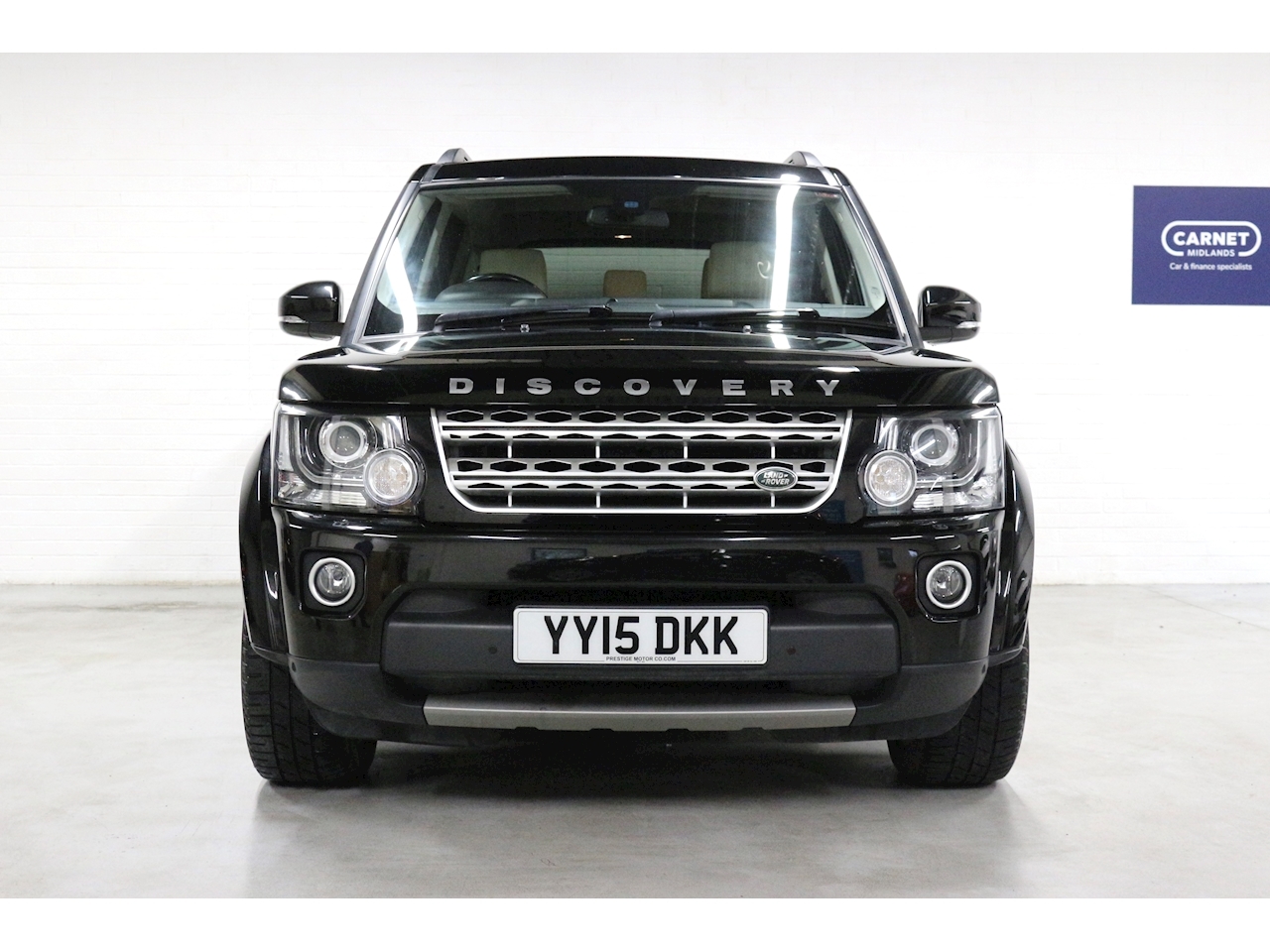 Discovery 4 SD V6 HSE Luxury SUV 3.0 Automatic Diesel