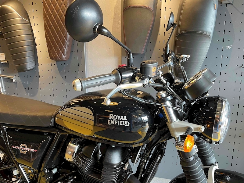 ROYAL ENFIELD £650 APPAREL & ACCESSORY CONTRIBUTION