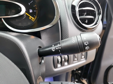 Clio dCi ENERGY Dynamique S MediaNav Hatchback 1.5 Manual Diesel