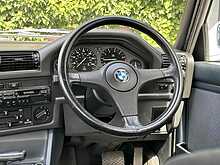 BMW 3 Series 320I Se - U692