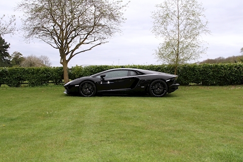 Aventador LP 700-4 Coupe