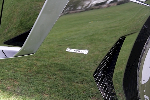 Aventador LP 700-4 Coupe