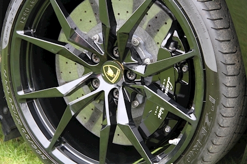 Aventador LP 700-4 Coupe