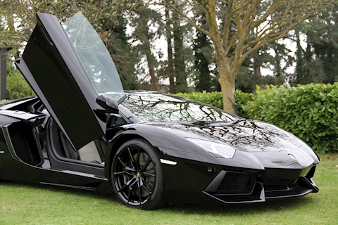 Aventador LP 700-4 Coupe