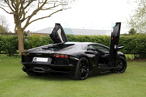 Aventador LP 700-4 Coupe