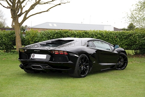 Aventador LP 700-4 Coupe