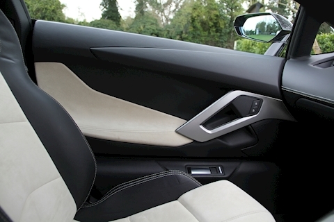 Aventador LP 700-4 Coupe