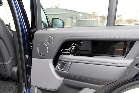 Range Rover Westminster 3.0 D300 MHEV