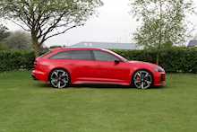 2020 Audi RS 6 Avant Carbon Black 