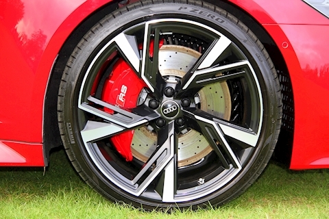 RS 6 Avant Carbon Black