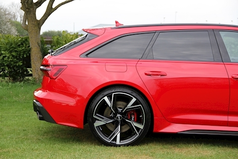 RS 6 Avant Carbon Black