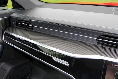 RS 6 Avant Carbon Black