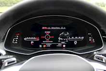 2020 Audi RS 6 Avant Carbon Black 