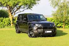 2020 Land Rover Defender 110 2.0 SD4 SE with Chelsea Truck Company Enhancements 