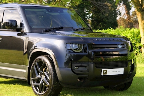 Defender 110 2.0 SD4 SE with Chelsea Truck Company Enhancements