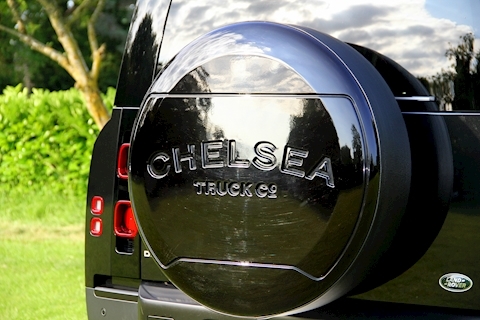 Defender 110 2.0 SD4 SE with Chelsea Truck Company Enhancements
