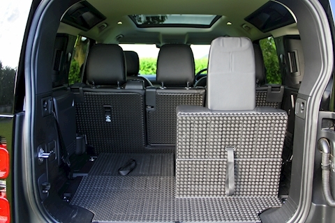 Defender 110 2.0 SD4 SE with Chelsea Truck Company Enhancements