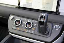 2020 Land Rover Defender 110 2.0 SD4 SE with Chelsea Truck Company Enhancements 