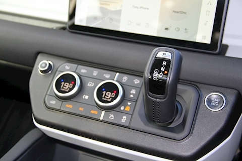 Defender 110 2.0 SD4 SE with Chelsea Truck Company Enhancements
