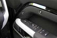2020 Land Rover Defender 110 2.0 SD4 SE with Chelsea Truck Company Enhancements 