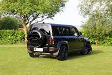 2020 Land Rover Defender 110 2.0 SD4 SE with Chelsea Truck Company Enhancements 