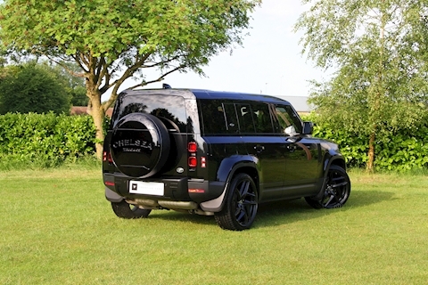 Defender 110 2.0 SD4 SE with Chelsea Truck Company Enhancements