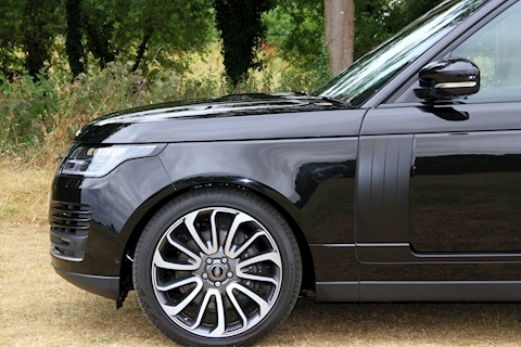 Range Rover 4.4 SDV8 Autobiography