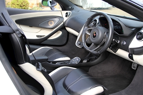 570S Spider