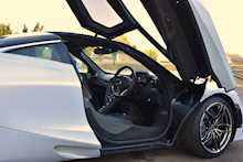 2017 McLaren 720S Coupe 