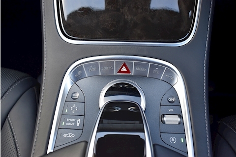 S500 Cabriolet 4.7 V8 AMG Line with Premium Pack