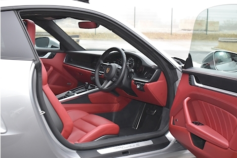 911 (992) Turbo S Coupe PDK