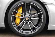 2020 Porsche 911 (992) Turbo S Coupe PDK 