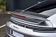 2020 Porsche 911 (992) Turbo S Coupe PDK 