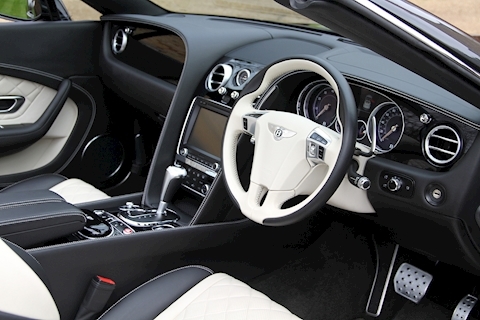 Continental GTC 4.0 V8 S Mulliner
