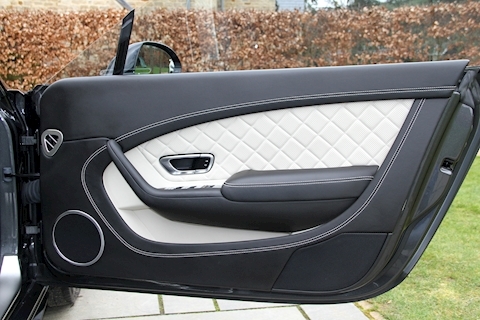 Continental GTC 4.0 V8 S Mulliner
