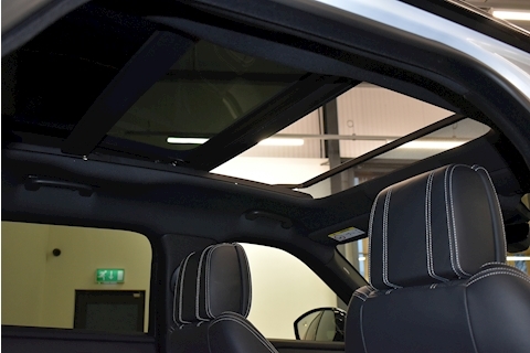 Range Rover Velar 3.0 D300 R-Dynamic HSE