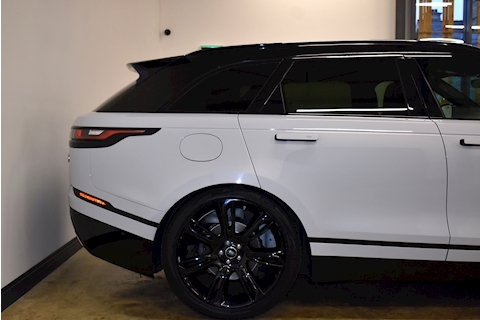 Range Rover Velar 3.0 D300 R-Dynamic HSE