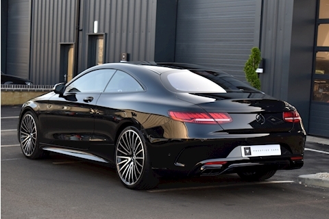 S560 Coupe 4.0 V8 AMG Line with Premium Pack