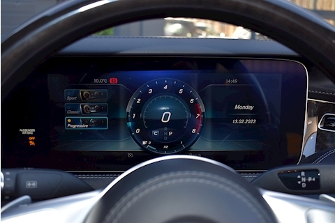 S560 Coupe 4.0 V8 AMG Line with Premium Pack