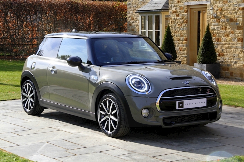 Cooper S Exclusive 2.0 Steptronic Sport DCT (Exclusive)