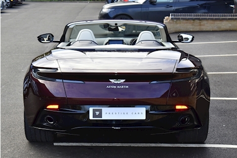 DB11 V8 Volante