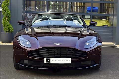 DB11 V8 Volante
