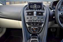 2019 Aston Martin DB11 V8 Volante 