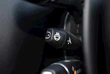 2019 Aston Martin DB11 V8 Volante 