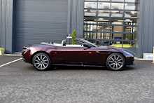 2019 Aston Martin DB11 V8 Volante 