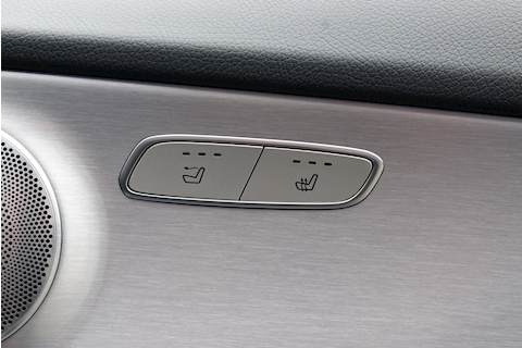 C300 AMG-Line Cabriolet Premium Plus