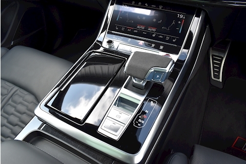 RS Q8 Vorsprung
